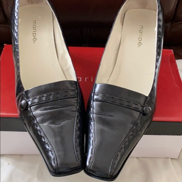 VINTAGE LEATHER MARIPE SQUARE TOE HEELS. - Picture 5 of 8